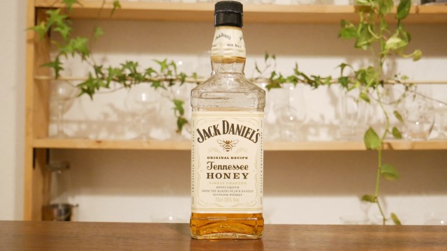 ジャックダニエルテネシーハニーのボトルの画像。