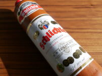 シュリヒテ シュタインヘーガーのボトルの画像。